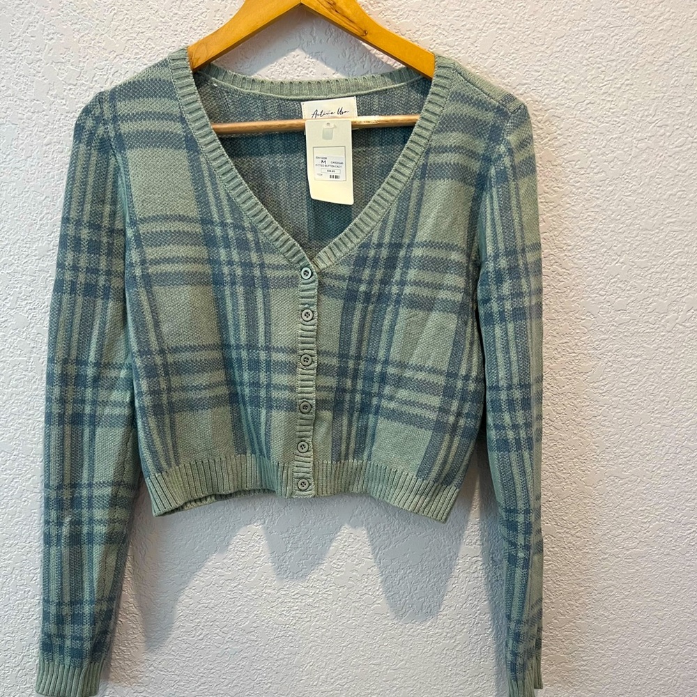 NWT Fitted, Blue and Green Button Cardigan, Plaid, Size Medium